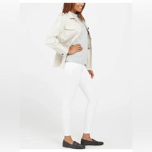 NWT- Spanx Ankle Skinny Jeans, Tall - Size Large